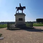 La Loge Diane, A Deux Pas Du Chateau Et Son Jardin A La Francaise * Σαντιγί