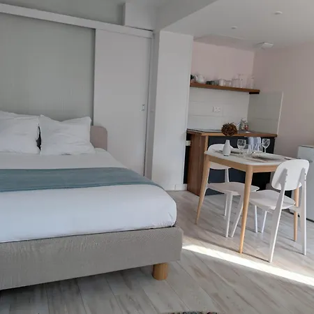 La Loge Diane, A Deux Pas Du Chateau Et Son Jardin A La Francaise Apartment