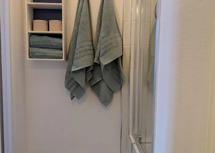 La Loge Diane, A Deux Pas Du Chateau Et Son Jardin A La Francaise *